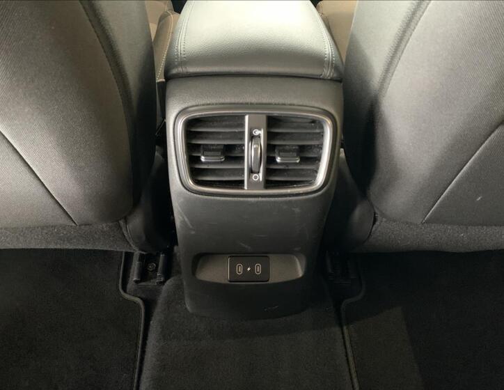 Hyundai i30 17