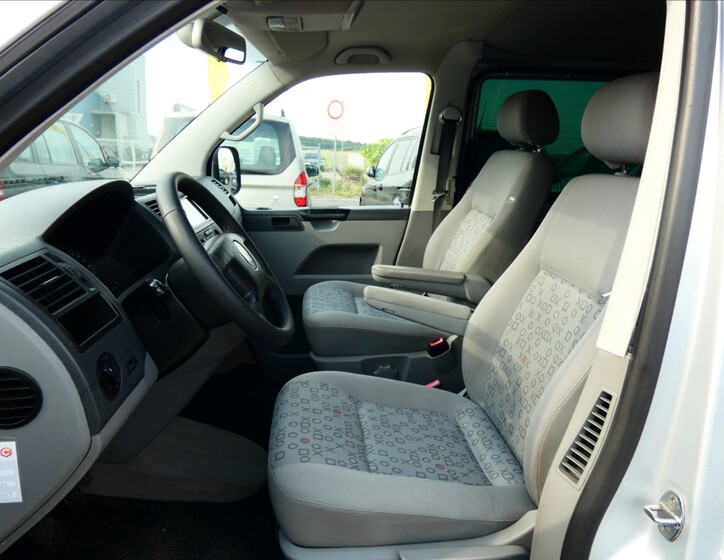 Volkswagen Transporter 8