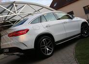 Mercedes-Benz GLE 10