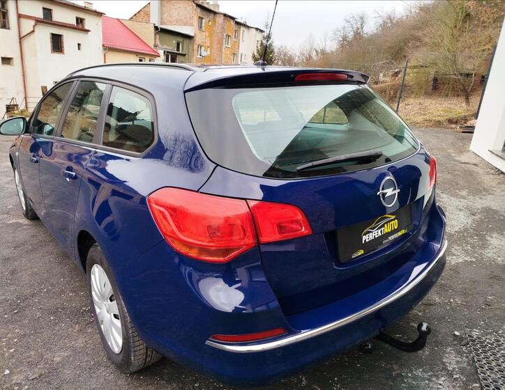 Opel Astra 2