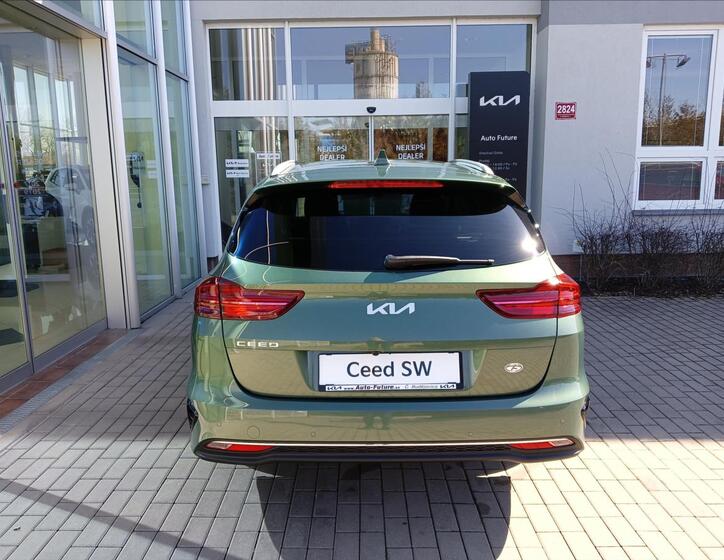 KIA Ceed 4