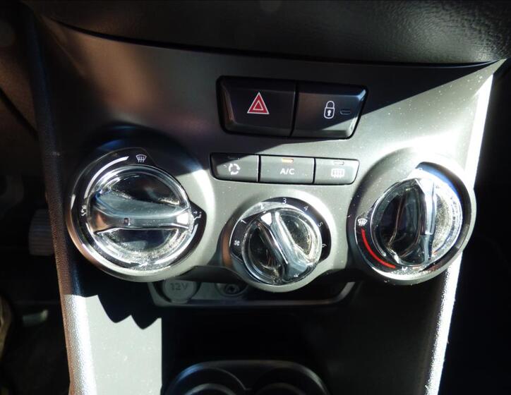 Peugeot 208 34