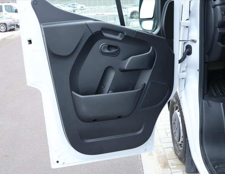 Renault Master 11