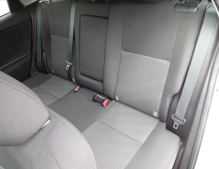 Toyota Auris 22