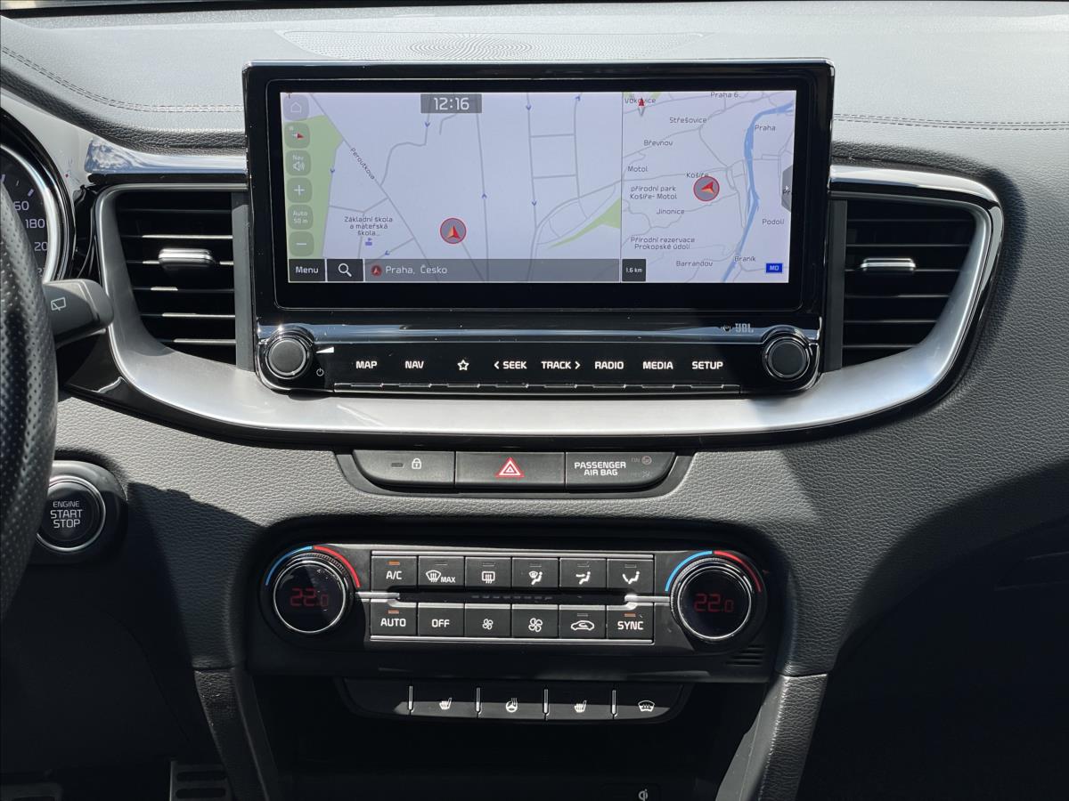 KIA ProCeed