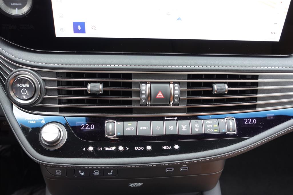 Lexus LS 500h