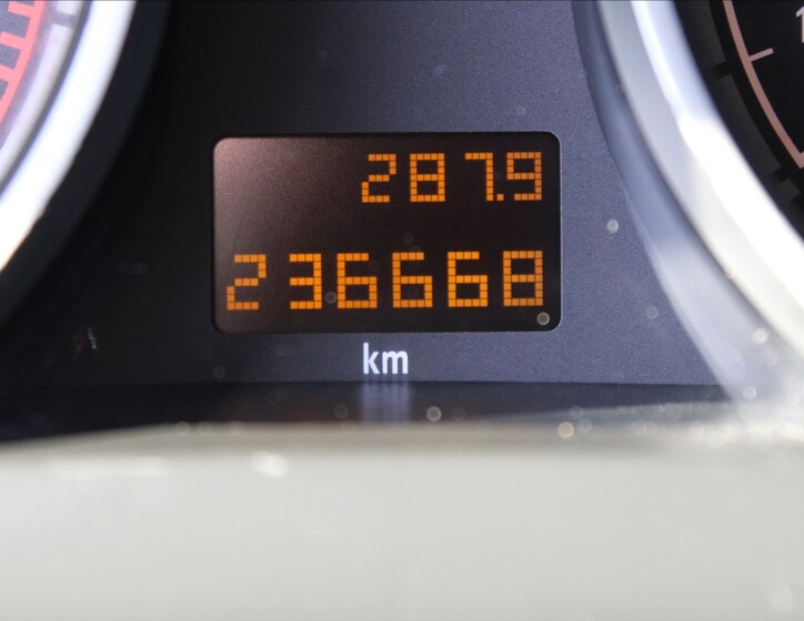 Opel Zafira 9