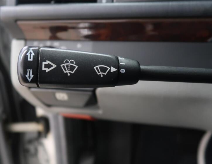 Mercedes-Benz 124 15