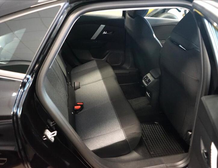 Citroën C4 X 7