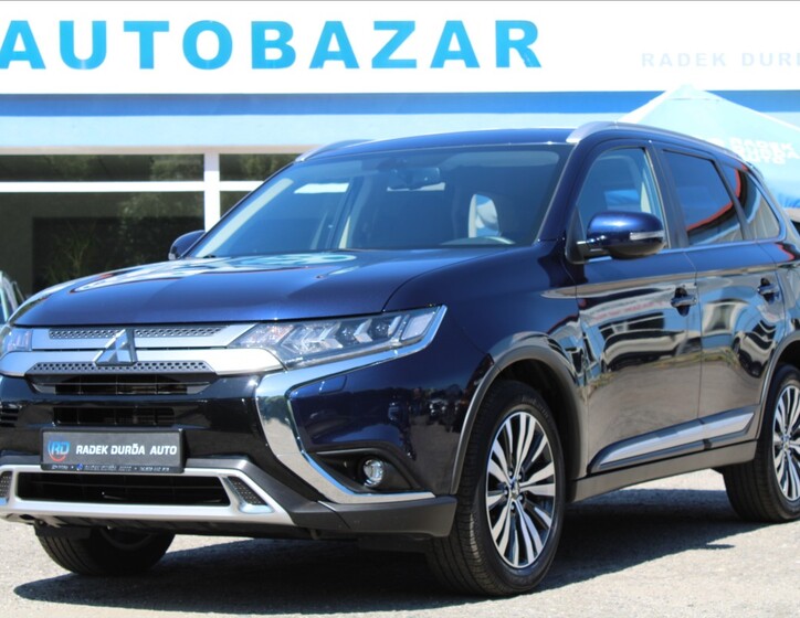 Mitsubishi Outlander 1