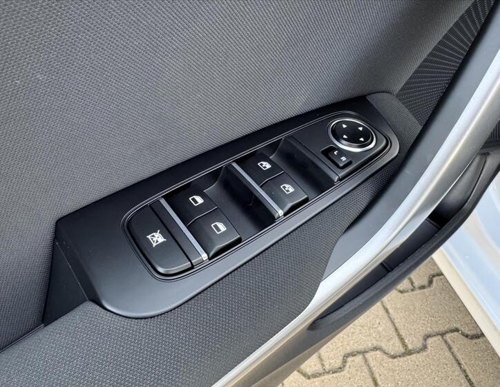KIA Ceed 11