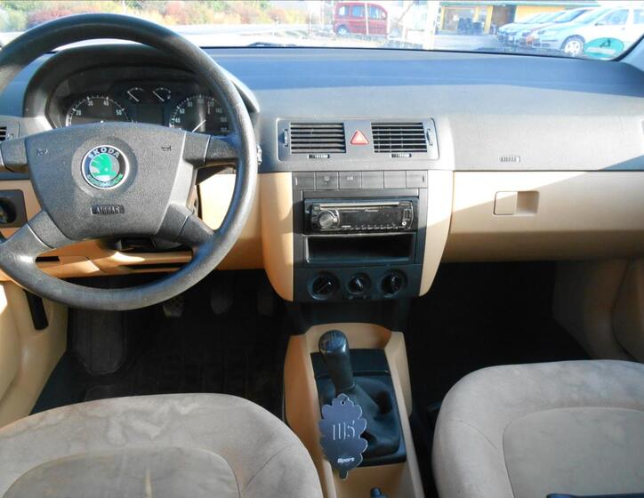 Škoda Fabia 12