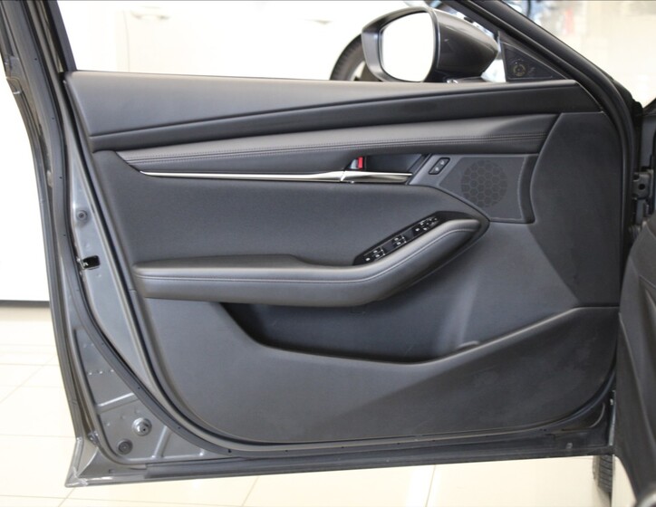 Mazda 3 21