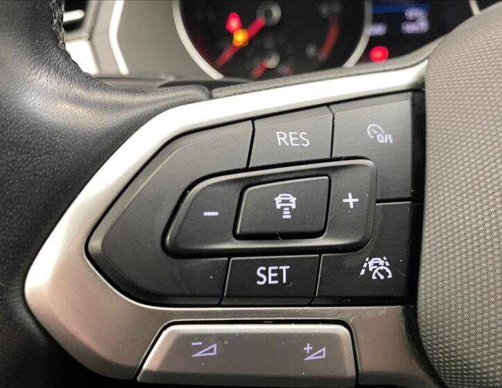 Volkswagen Passat 12