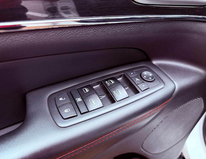 Jeep Grand Cherokee 17