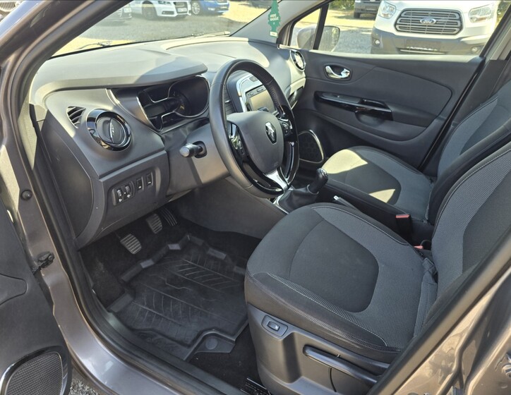 Renault Captur 10