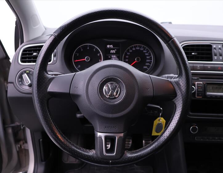 Volkswagen Polo 19
