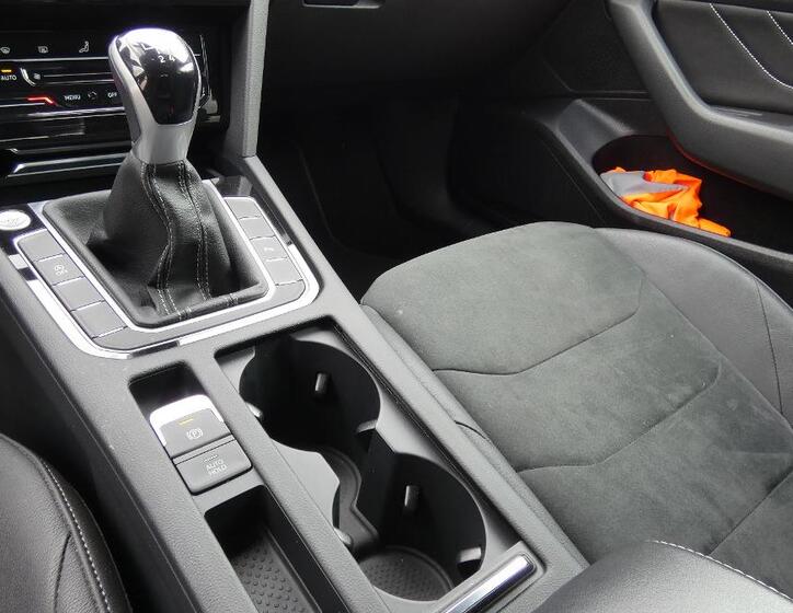 Volkswagen Arteon 6