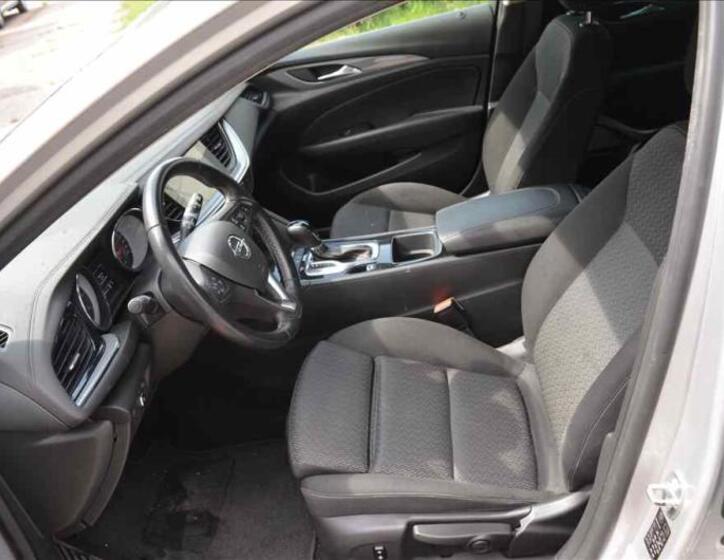 Opel Insignia 21