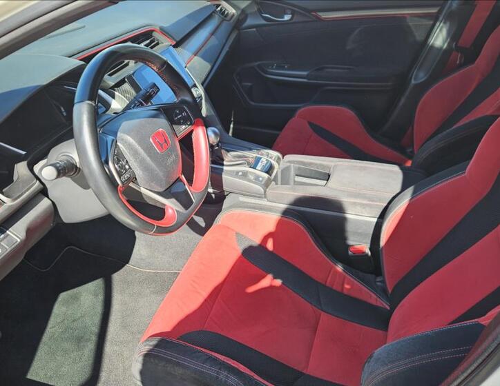 Honda Civic 9