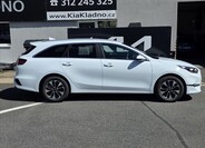 KIA Ceed 4