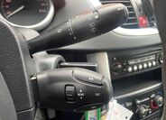 Peugeot 207 25