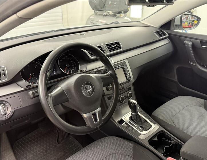 Volkswagen Passat 7