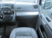 Volkswagen Multivan 15