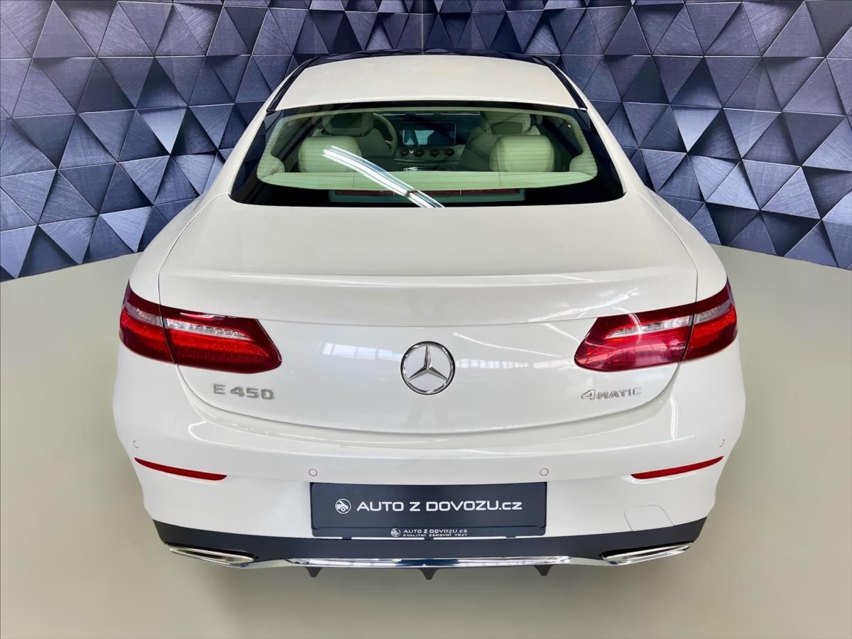 Mercedes-Benz Třídy E