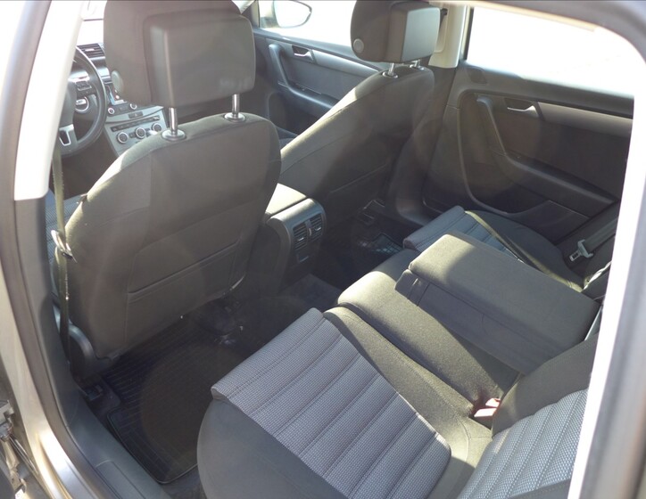 Volkswagen Passat 29