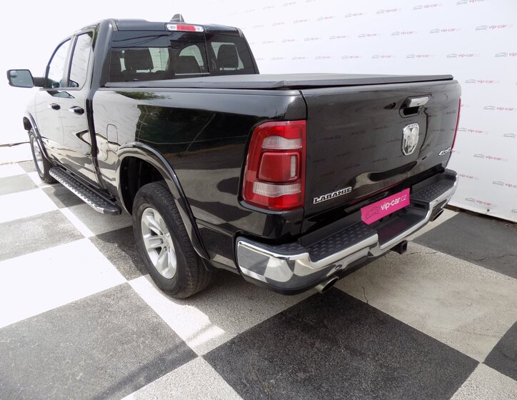 Dodge RAM 1500 3