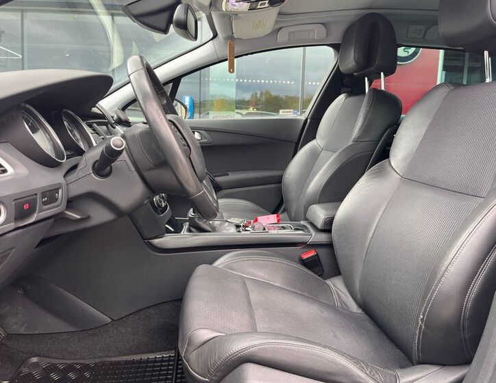 Peugeot 508 6