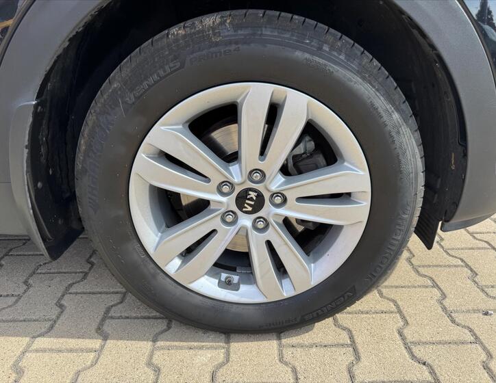 KIA Sportage 32