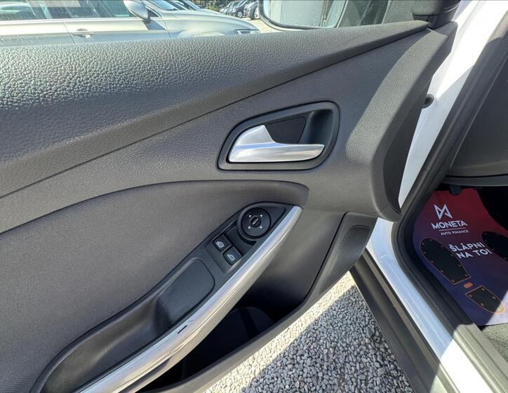 Ford Focus 24