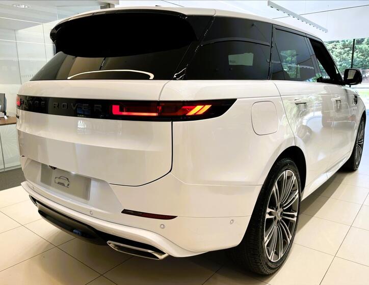 Land Rover Range Rover Sport 4