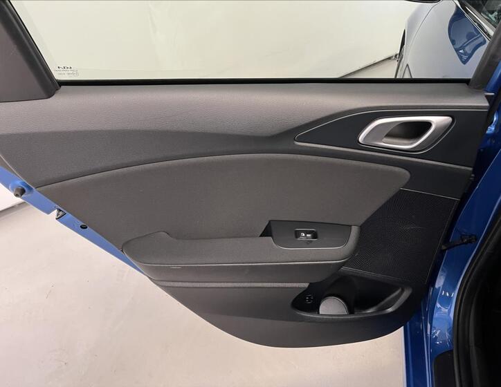 KIA Ceed 27