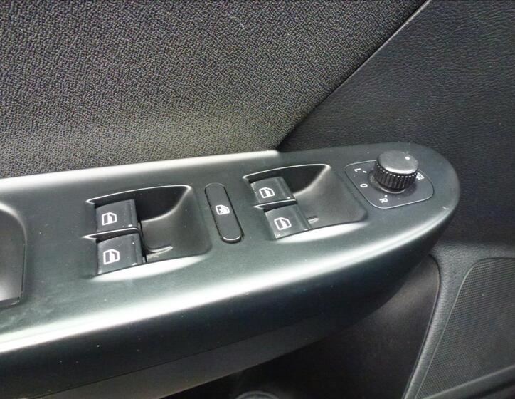 Volkswagen Passat 40