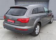 Audi Q7 5