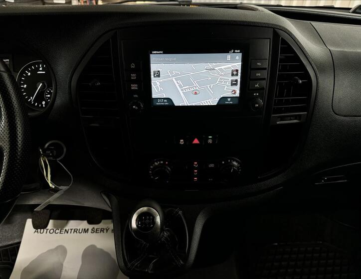 Mercedes-Benz Vito 22