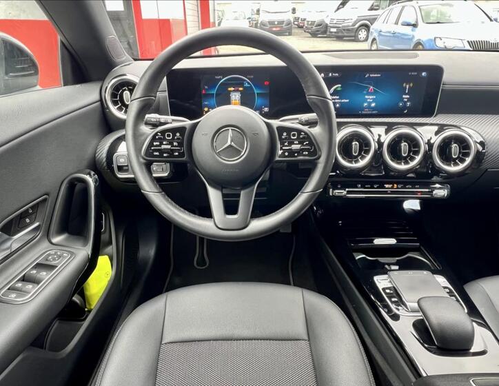 Mercedes-Benz CLA 23