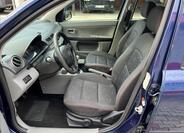 Mazda 2 11