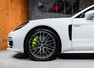 Porsche Panamera 2