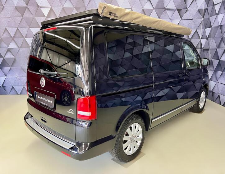Volkswagen Multivan 8