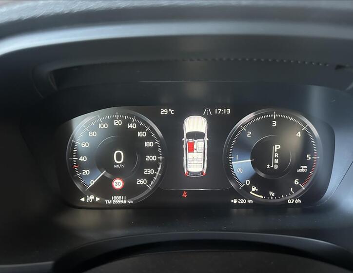 Volvo V90 26
