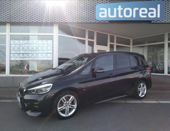 BMW Řada 2 32