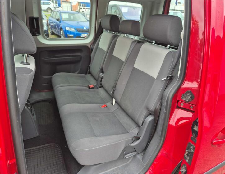 Volkswagen Caddy 13