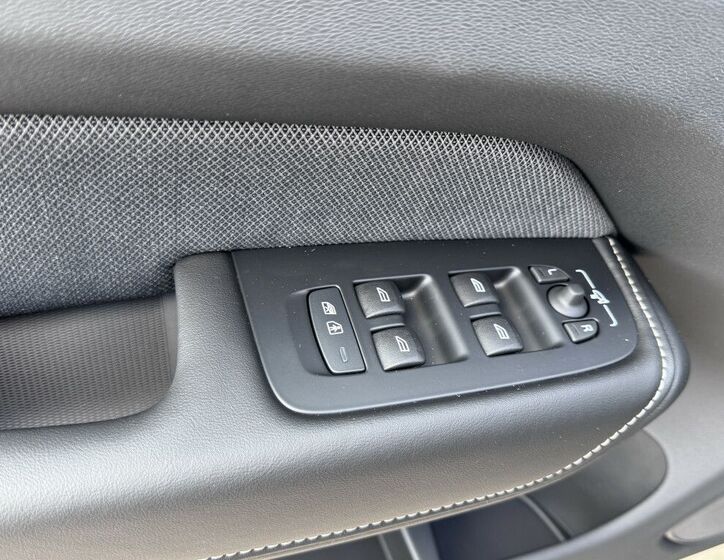 Volvo XC60 16