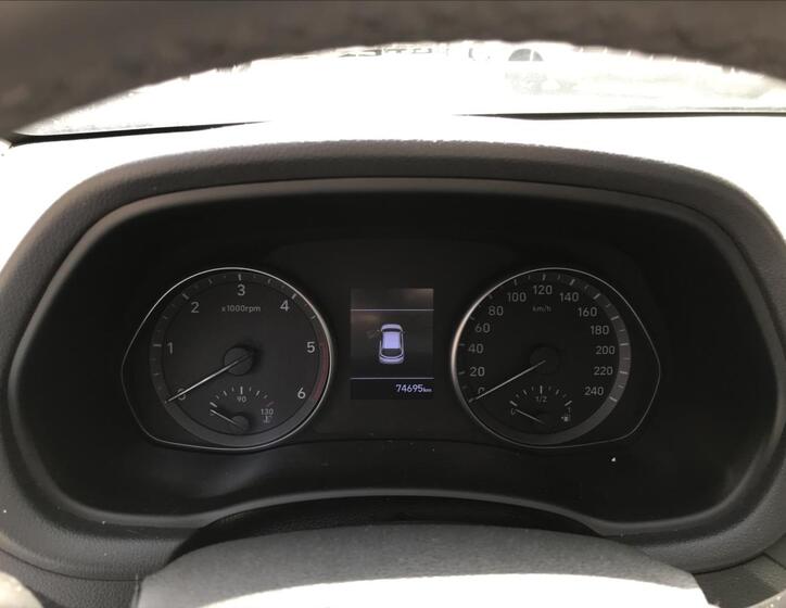 Hyundai i30 10