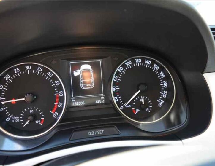 Škoda Fabia 16