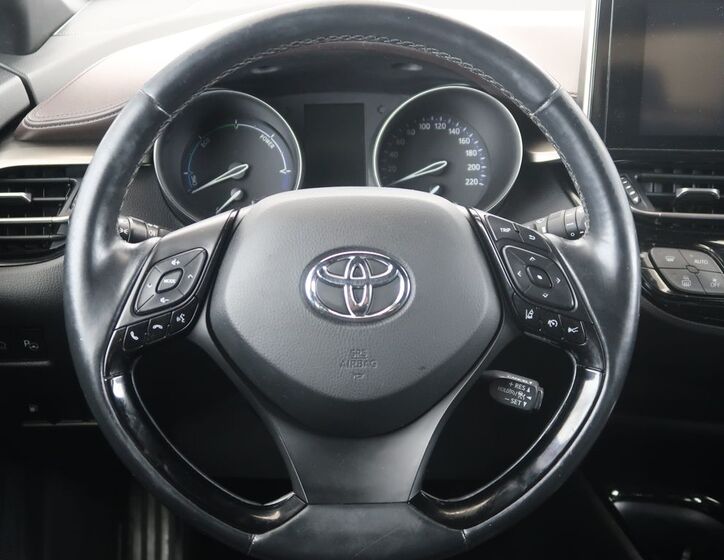 Toyota C-HR 14